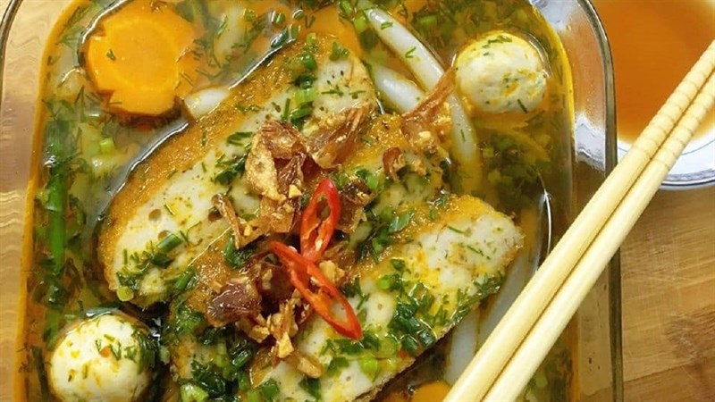 Bánh canh chả cá lăng