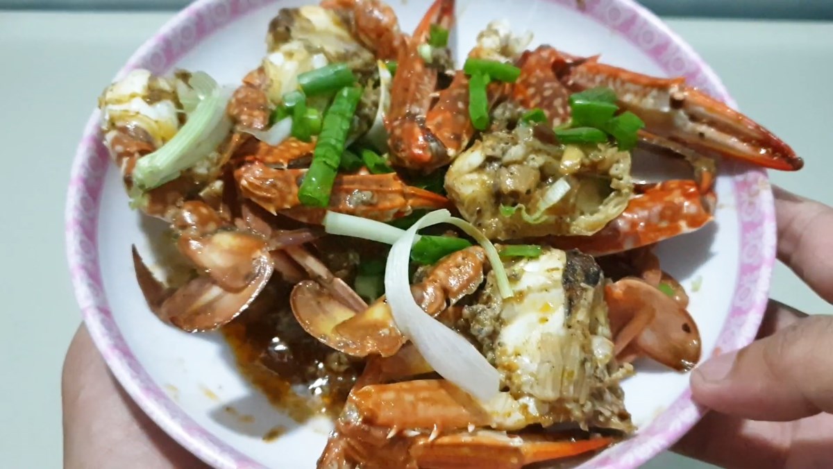 ghẹ xào sa tế