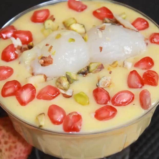 Cách làm pudding vải custard núng nính, ngọt ngào mềm tan trong miệng