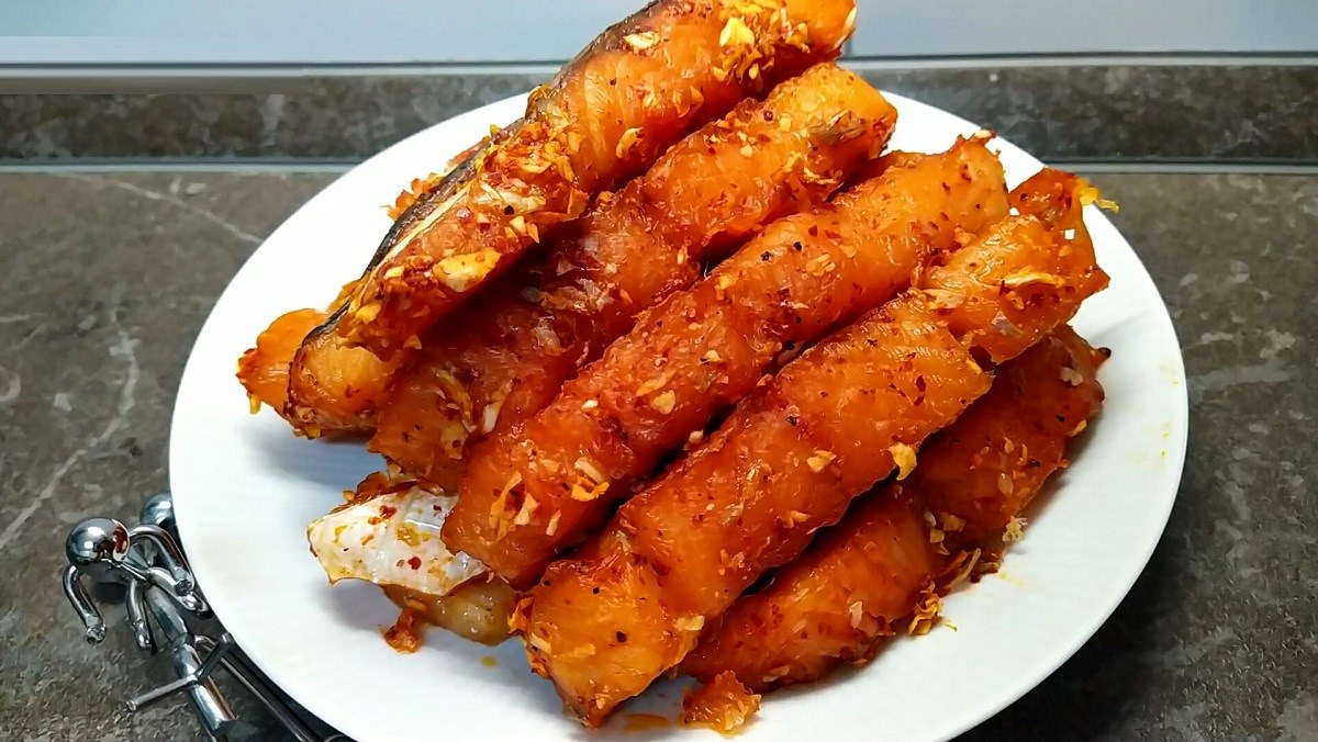 Khô cá hồi làm bằng lò sấy