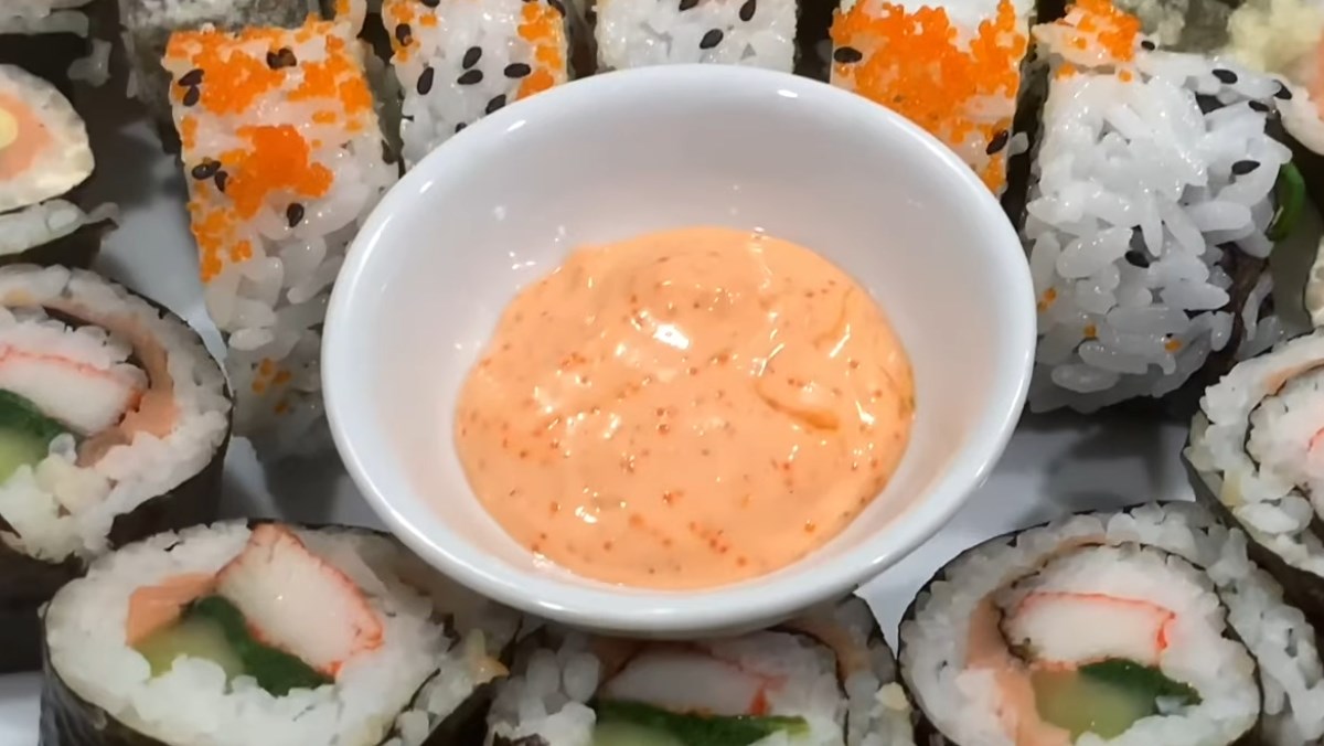 Mayonnaise tương ớt trứng cá