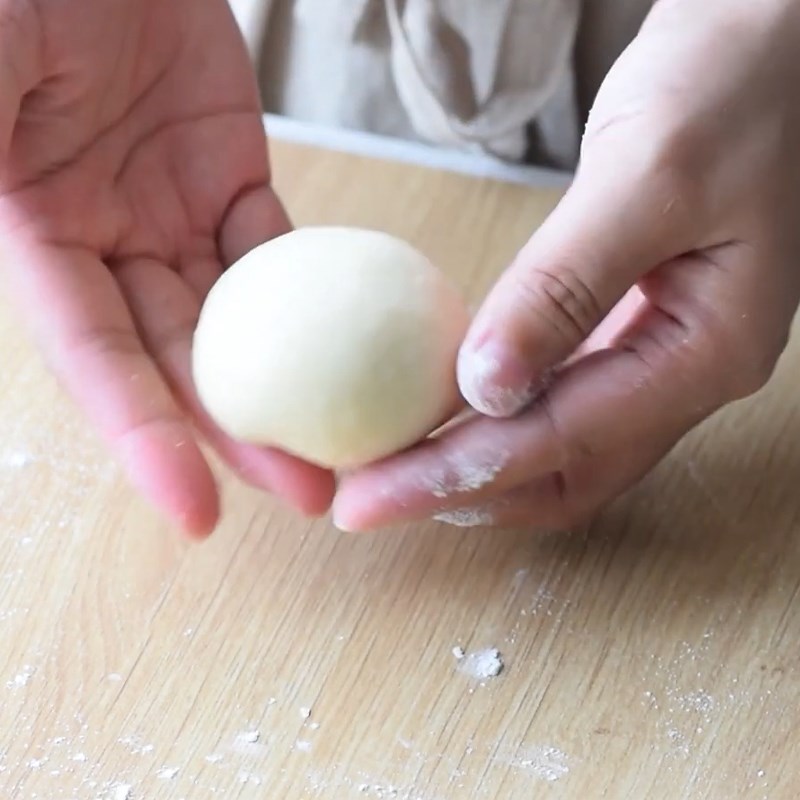 Bước 6 Chia bột và tạo hình bánh mì Bánh mì bơ sữa nhân phô mai