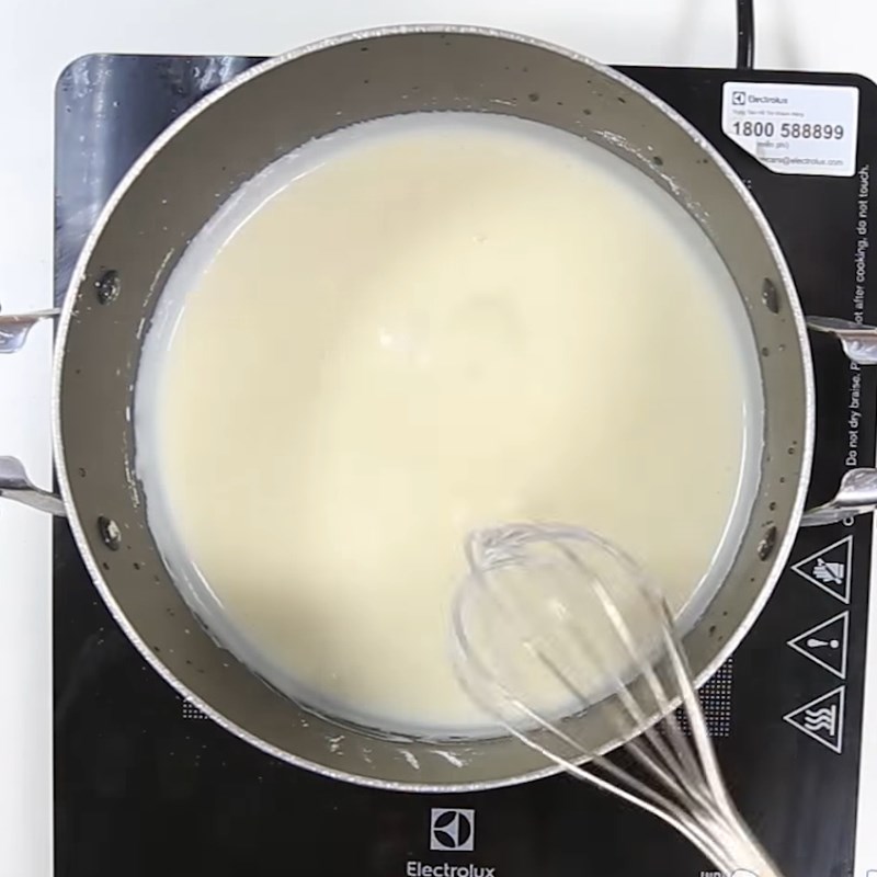 Bước 2 Đun hỗn hợp Bánh sữa dừa với gelatin