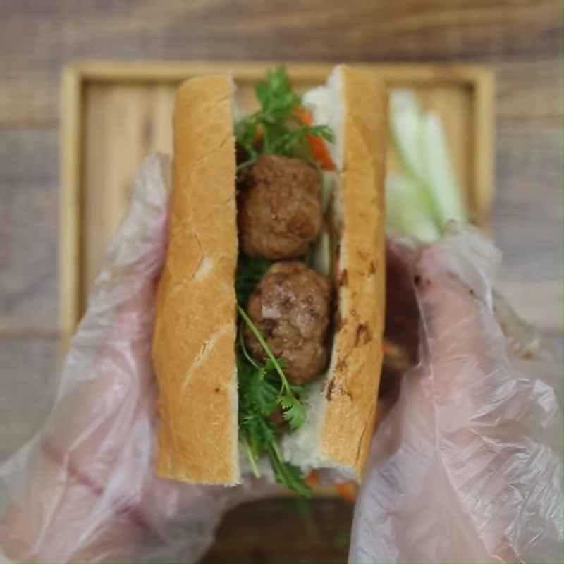 Bước 6 Hoàn thành Bánh mì xíu mại