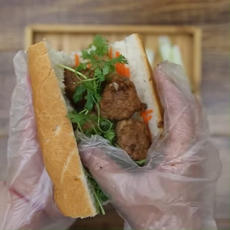 Bước 6 Hoàn thành Bánh mì xíu mại