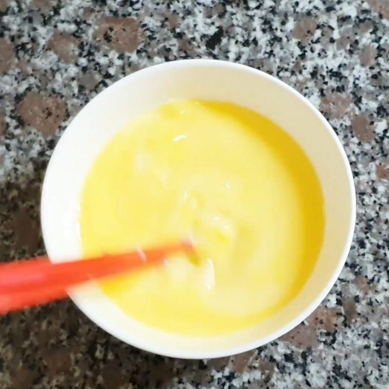 Bước 3 Khuấy tan chảy bơ Sữa chua có lớp váng dày