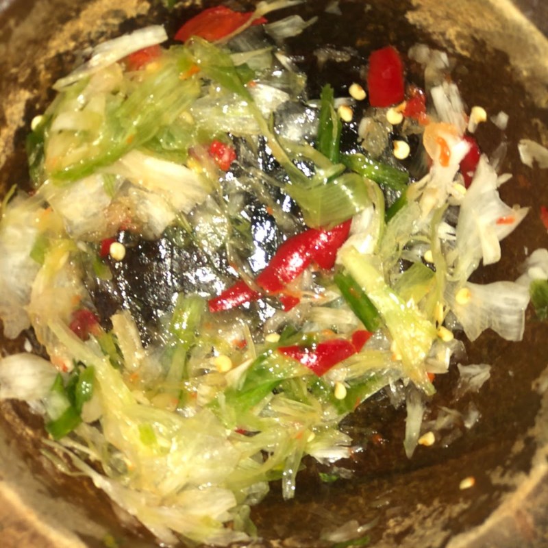 Bước 3 Nấu canh chua cá bã trầu Cá bã trầu nấu canh chua