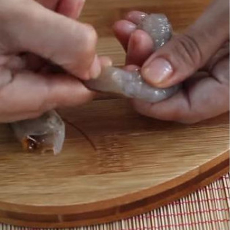 Bước 1 Sơ chế nấm mối và các nguyên liệu khác Bánh xèo nấm mối