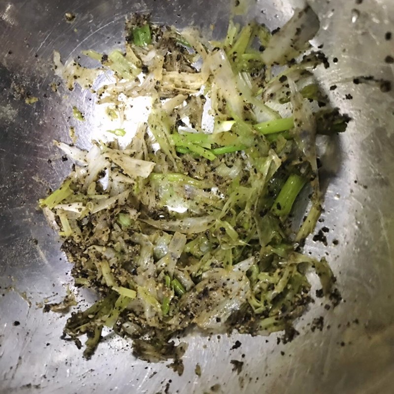 Bước 1 Sơ chế nguyên liệu Canh bông hẹ đậu hũ nấm