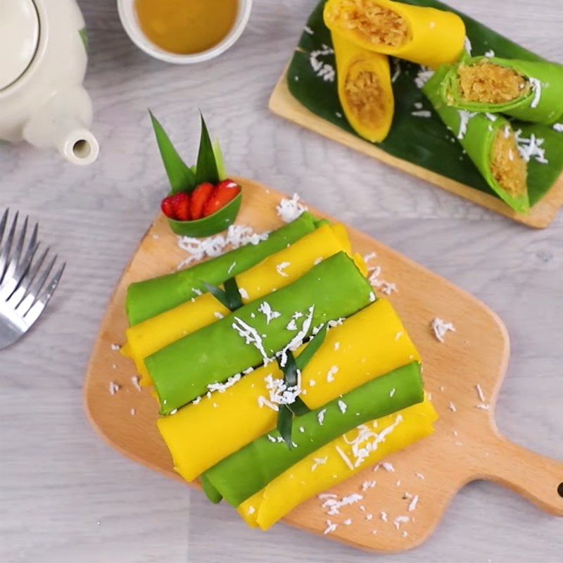 Bước 8 Thành phẩm Bánh Crepe cuộn dừa từ lá dứa và bí đỏ