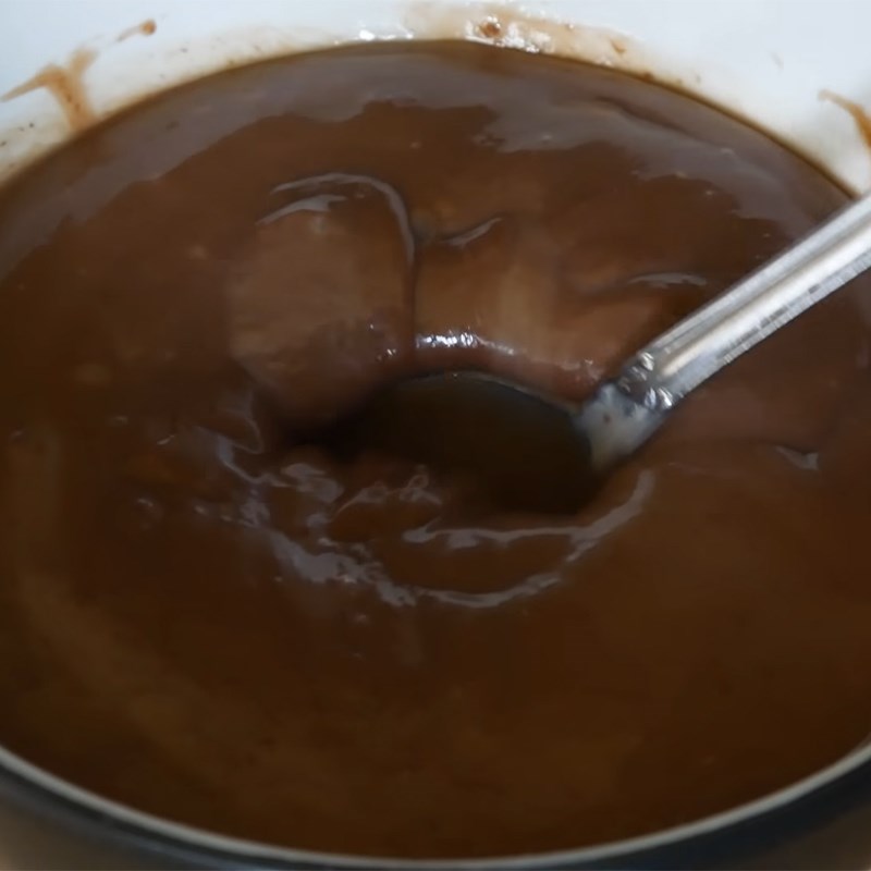 Bước 1 Trộn sữa đặc với nutella Kem nutella