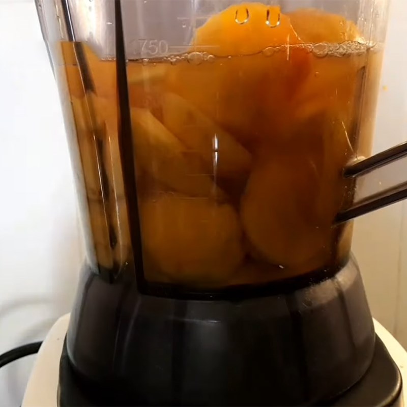 Bước 3 Xay đào Sữa chua đào bịch
