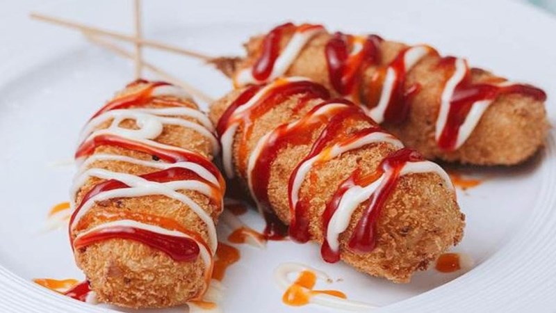 Bánh hotdog xúc xích Hàn Quốc