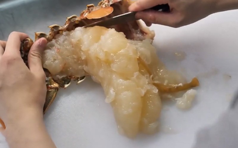 Lột vỏ lưng tôm