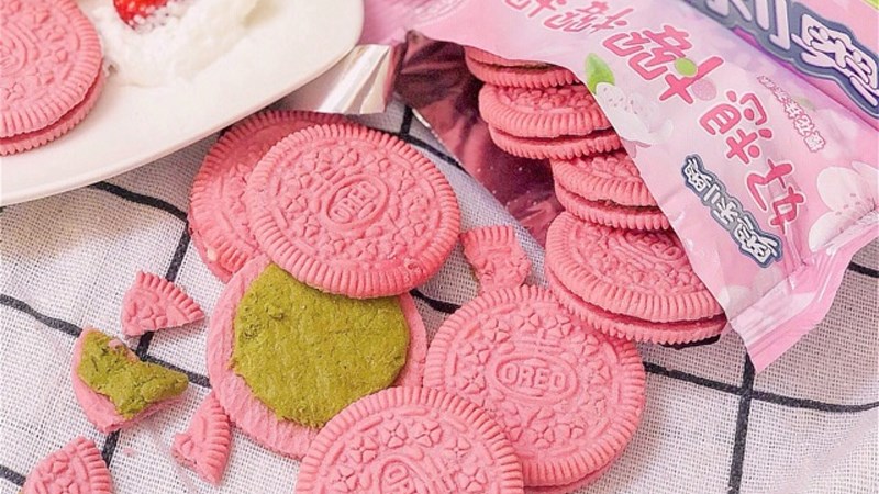 Oreo hoa anh đào matcha (Oreo sakura matcha)