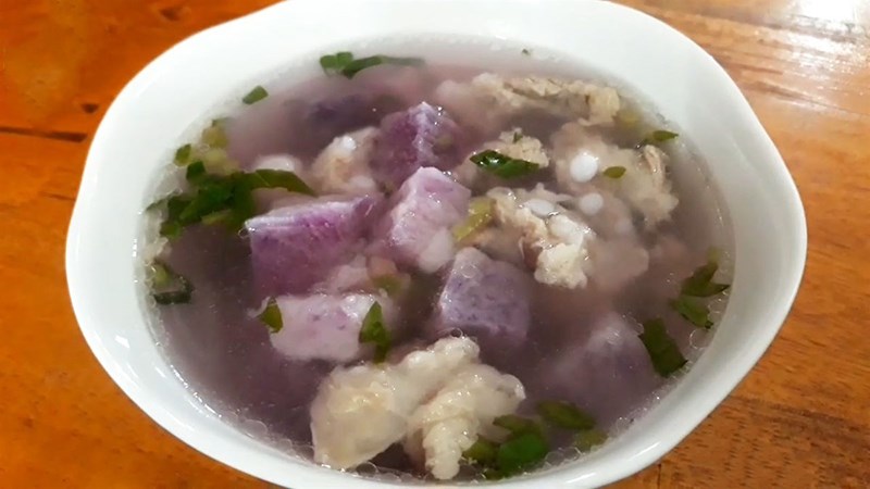 Canh khoai mỡ sườn heo