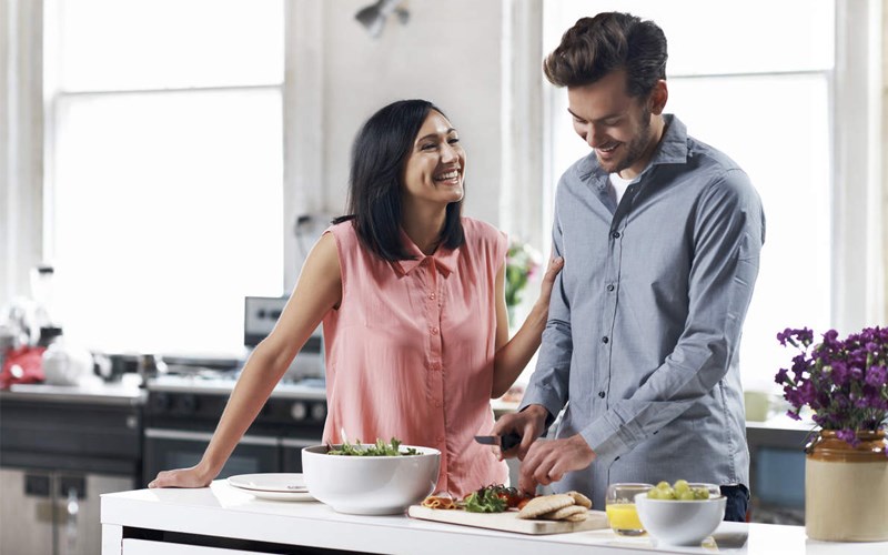 Cho ph&aacute;i nữ cảm gi&aacute;c được y&ecirc;u thương