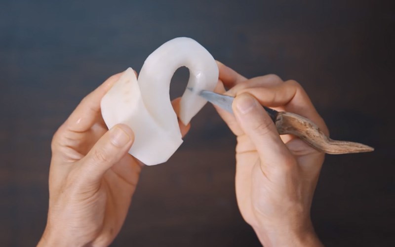 Tỉa gọn lại c&aacute;c đường n&eacute;t bị th&ocirc; 