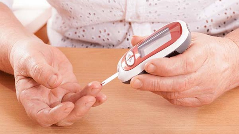 Ăn c&aacute; ngừ gi&uacute;p hỗ trợ kiểm so&aacute;t đường huyết 