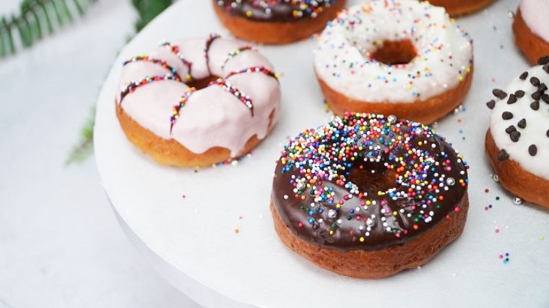 Bánh donut (Bánh vòng) - Mỹ