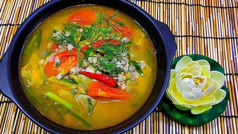 Canh hến nấu chua