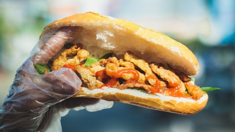 Bánh mì chả cá