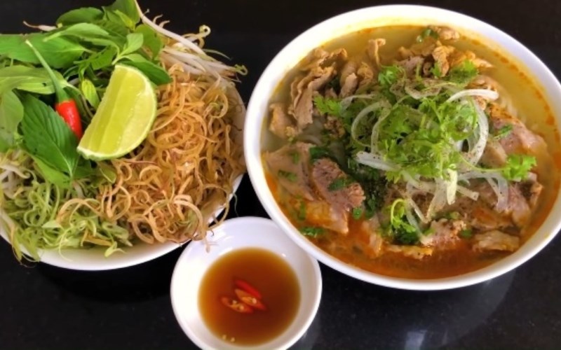 Hủ tiếu bò kho