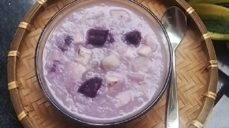 Ch&egrave; khoai m&ocirc;n nước cốt dừa