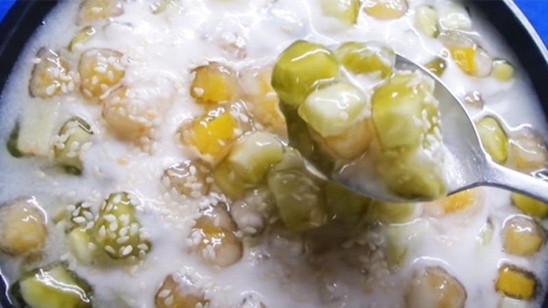 Ch&egrave; khoai m&ocirc;n b&iacute; đỏ