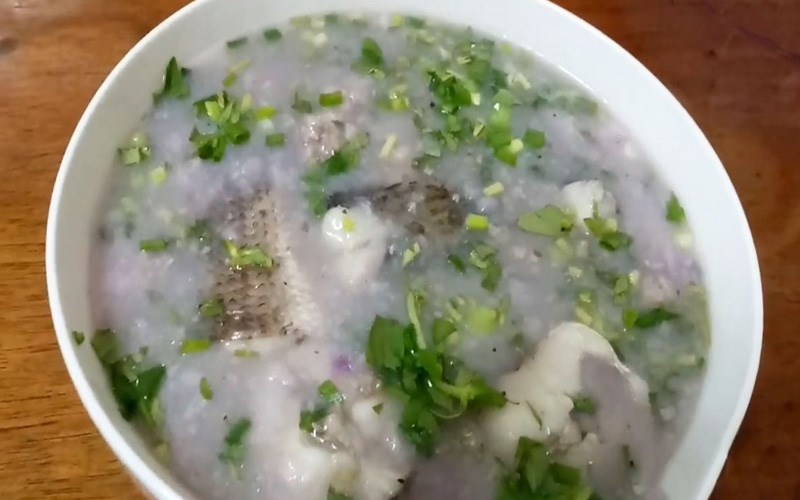 Canh khoai mỡ cá lóc