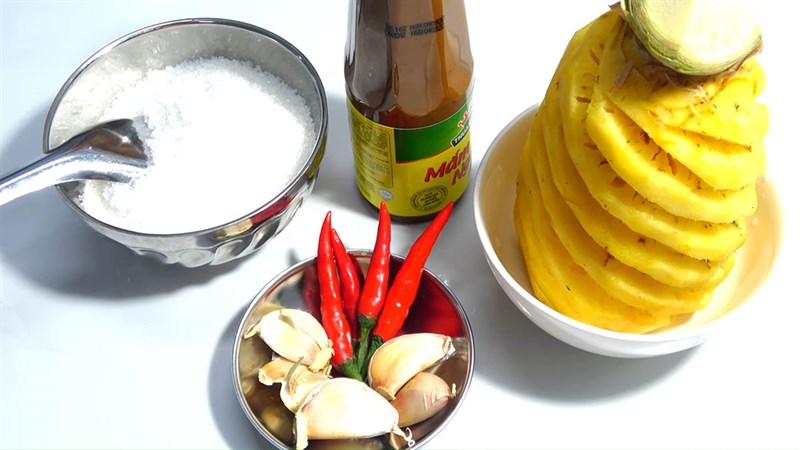 Nguyên liệu làm nước mắm nêm thơm ớt