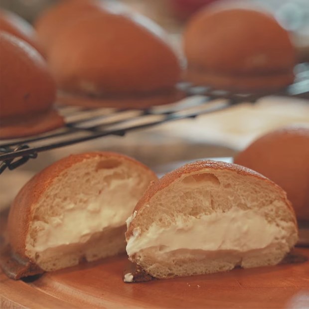 Cách làm bánh papparoti nhân kem phô mai thơm béo, lạ miệng ăn cực mê