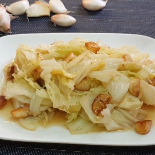 Bắp cải xào