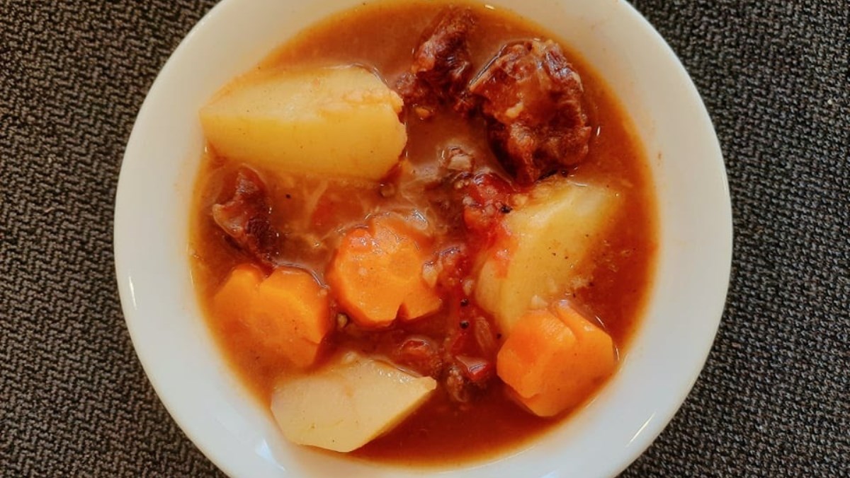 Bò sốt vang bằng nồi áp suất