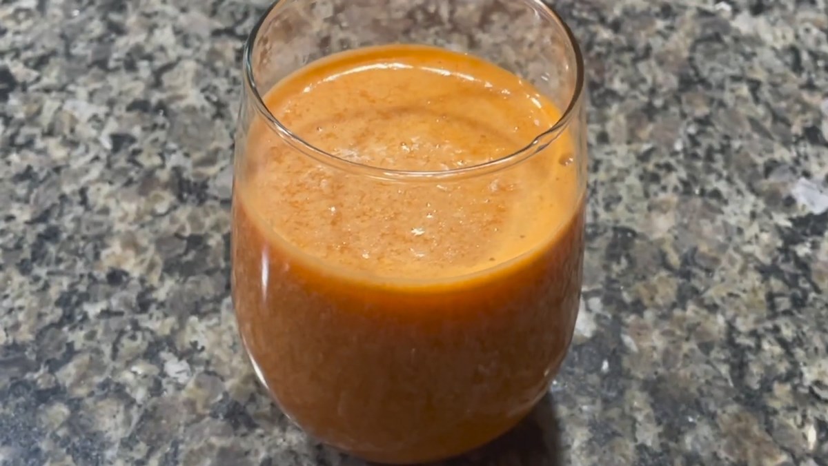 Nước ép đu đủ cà rốt cần tây