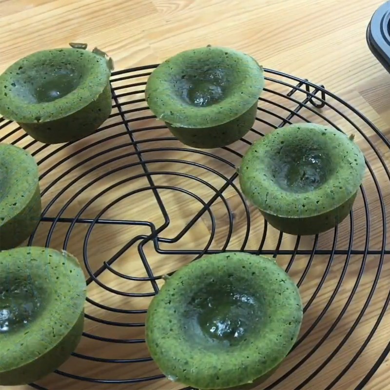 Bước 4 Đổ khuôn và nướng bánh Bánh lava matcha socola