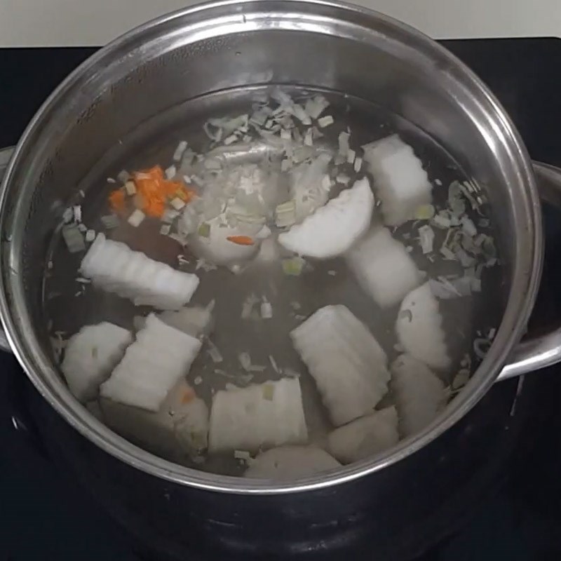 Bước 4 Nấu canh Canh cá chét (cá nhụ) nấu ngót