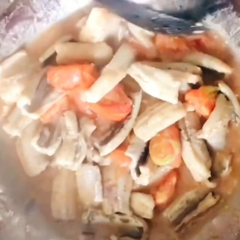 Bước 3 Nấu canh Cá lạc nấu canh chua