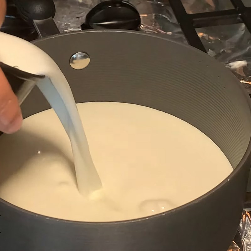 Bước 3 Nấu hỗn hợp kem sữa Panna cotta sốt caramel