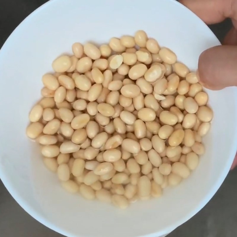 Bước 1 Sơ chế đậu nành Chè đậu nành nước cốt dừa