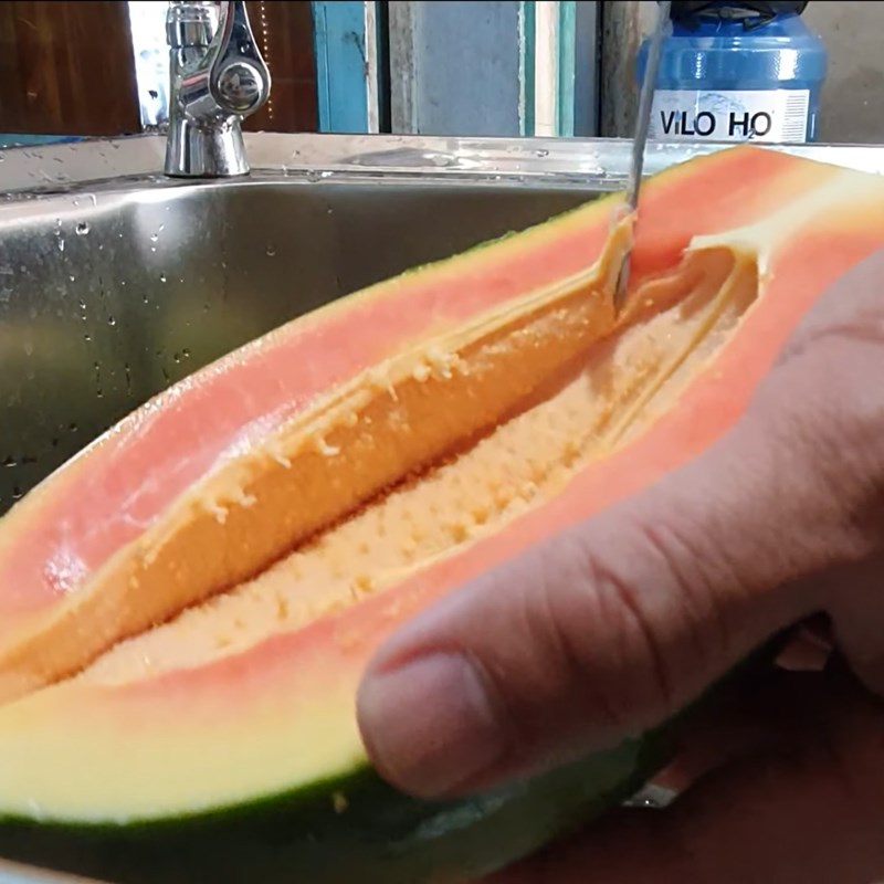 Bước 1 Sơ chế đu đủ Nước ép đu đủ xanh