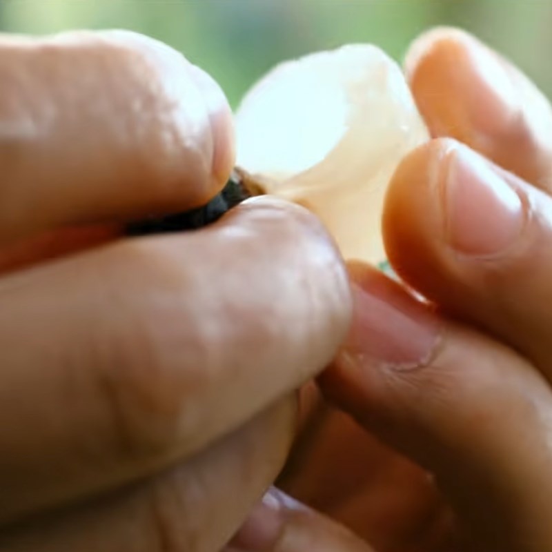 Bước 1 Sơ chế hoa quả Thạch rau câu viên bi hoa quả