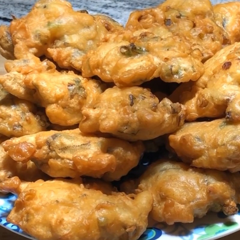 Bước 4 Thành phẩm Cá mai chiên giòn