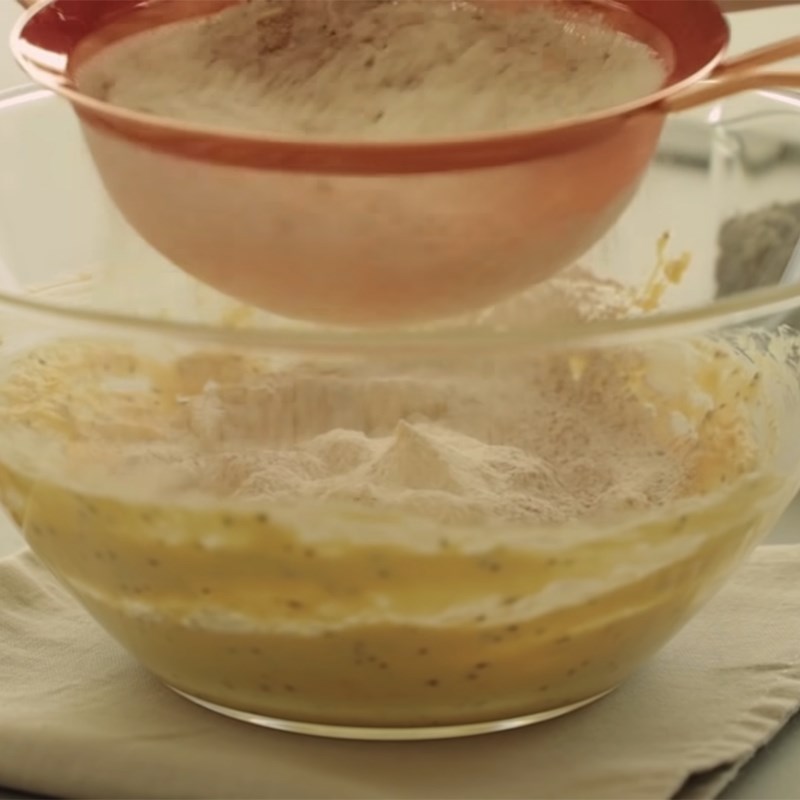 Bước 3 Trộn bột Bánh quy tiramisu