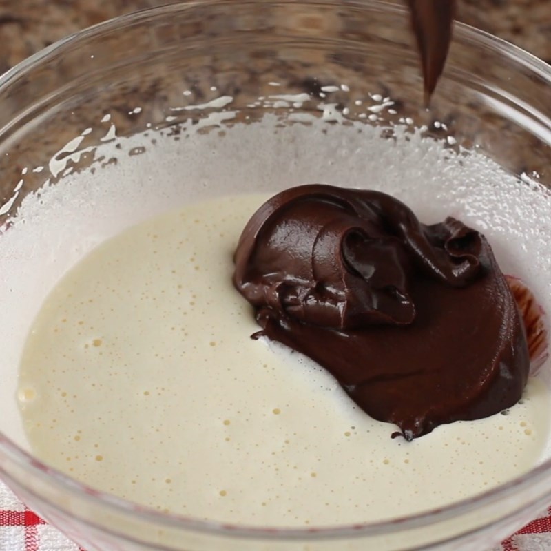 Bước 3 Trộn hỗn hợp bột bánh Bánh quy brownie socola không cần bột mì