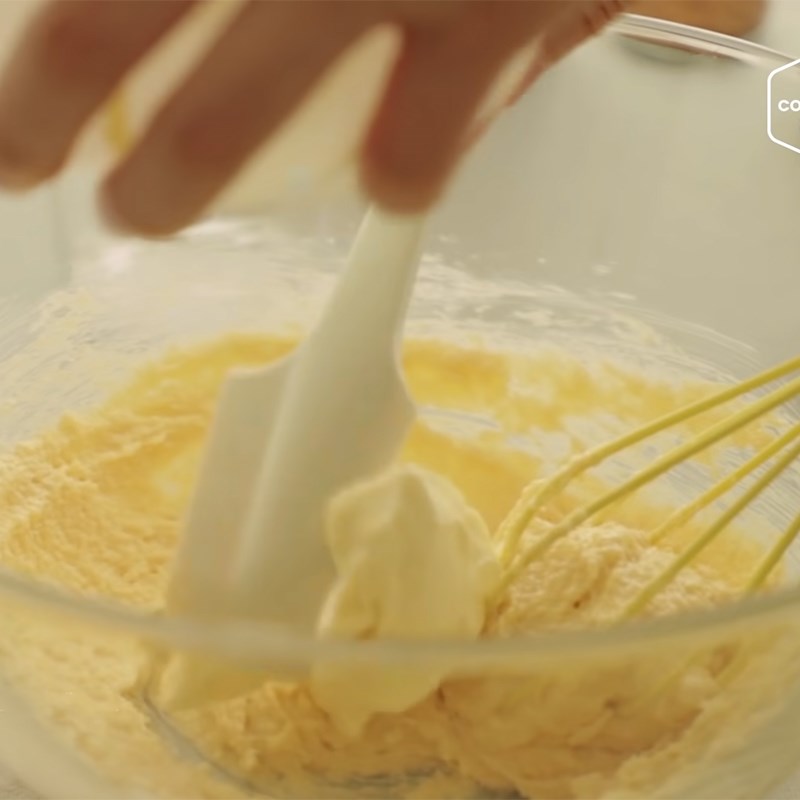 Bước 2 Trộn phô mai Mascarpone Bánh quy tiramisu