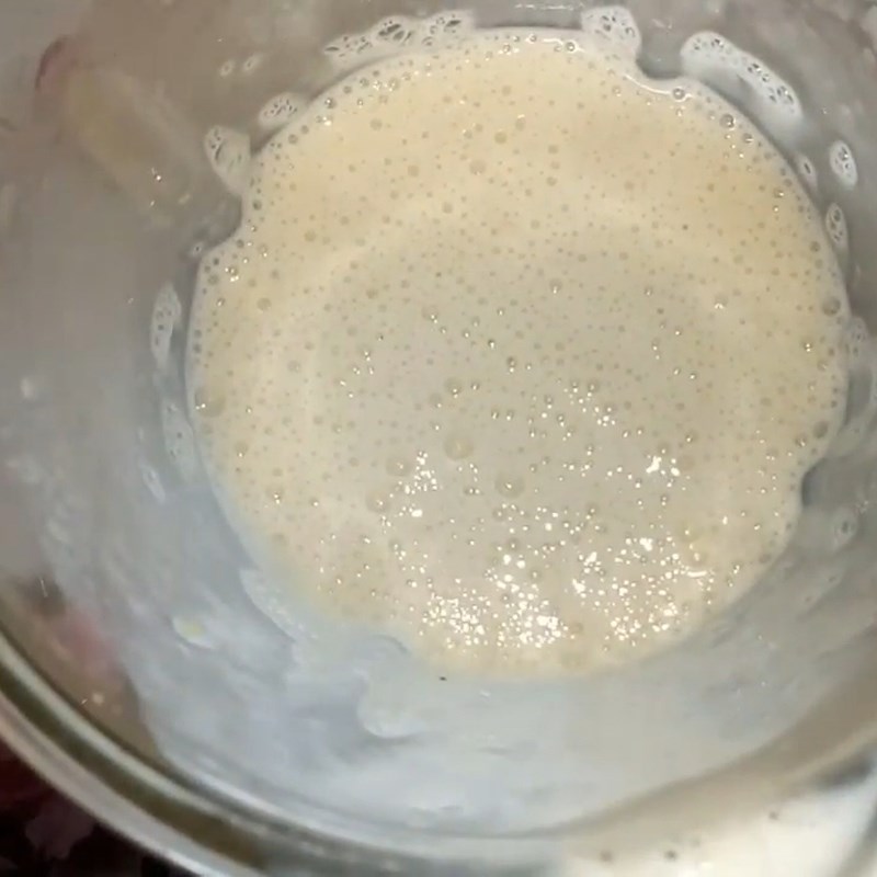 Bước 2 Xay sinh tố phô mai sữa chua chuối Sinh tố phô mai sữa chua chuối