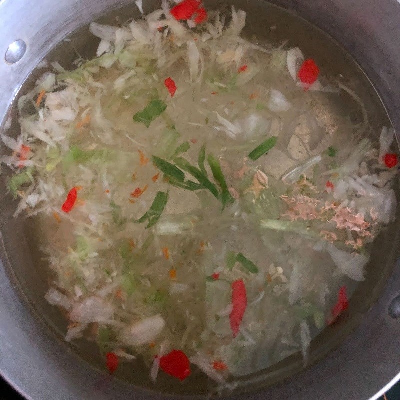 Bước 3 Nấu canh chua lá me cá nục Canh chua lá me cá nục