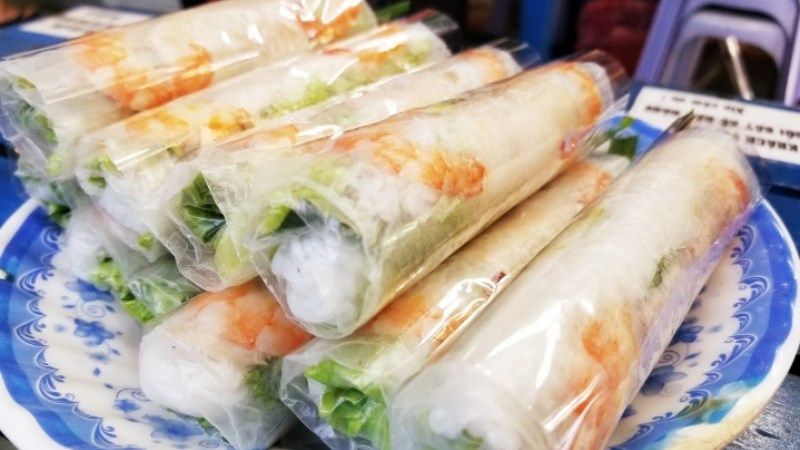 Gỏi cuốn nắn Sài Gòn
