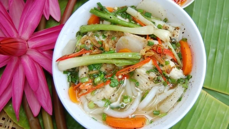 Bánh canh cá lóc Quảng Trị